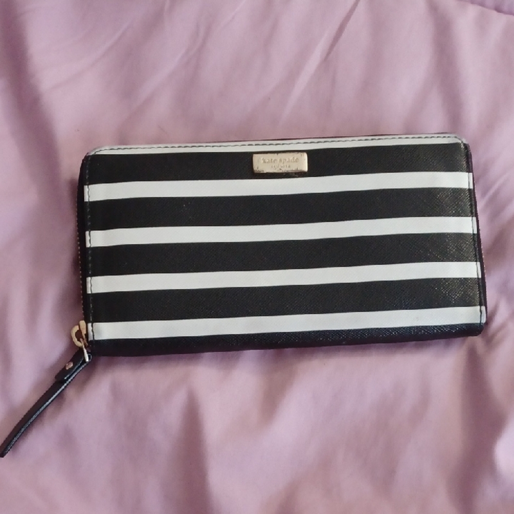 SOLD 2/25